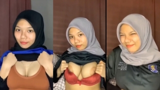 Bokep Sma bocil jilbab sange minta di entod viral
